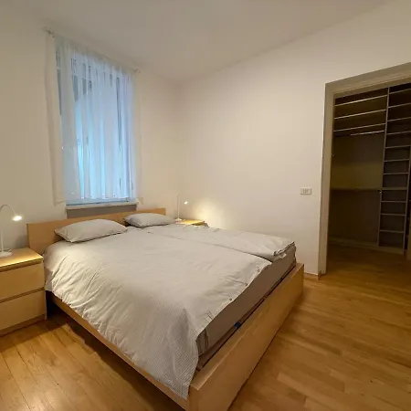 Apartament Nest With Terrace & Parking Lublana