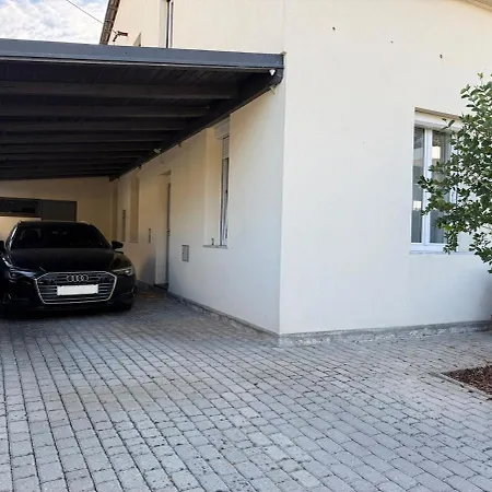 Apartament Nest With Terrace & Parking